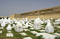 Кайруан, кладбище и крепостная стена